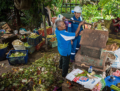 Industri Sampah: Kegiatan Ekonomi Berbasis Lingkungan